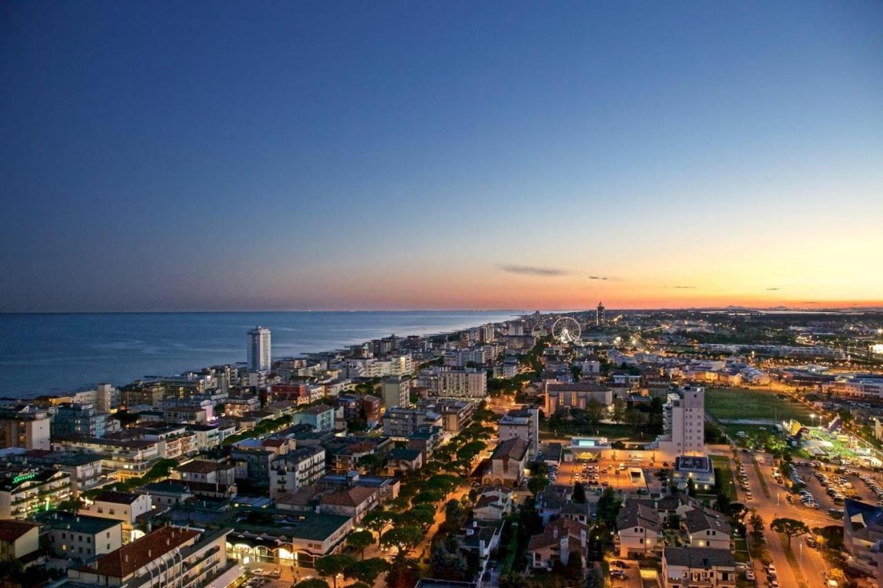 Appartamento Palma Carraro Immobiliare Jesolo - Family Apartments Bagian luar foto