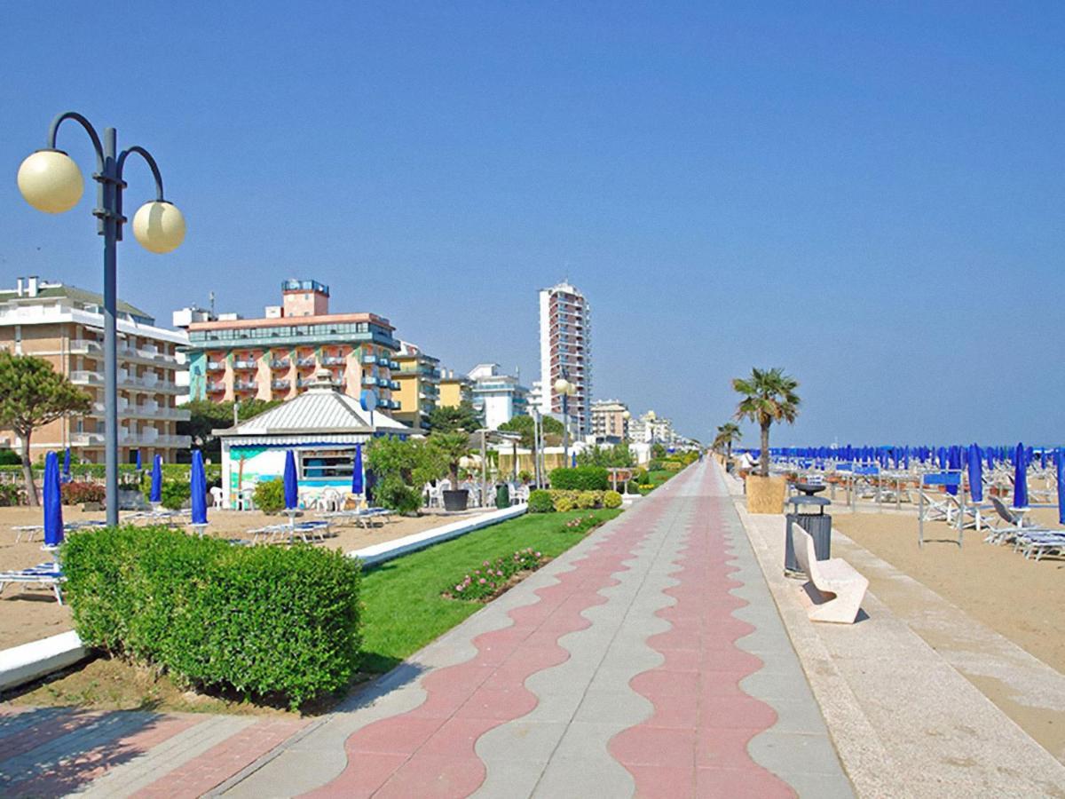Appartamento Palma Carraro Immobiliare Jesolo - Family Apartments Bagian luar foto